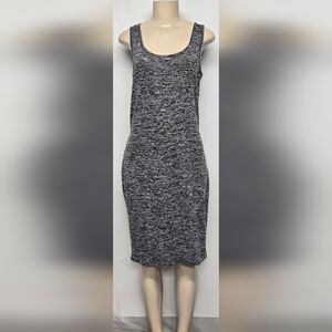 Love Ari 1X Dress Pullover Sleeveless Stretch Fabric Fitted Sheath